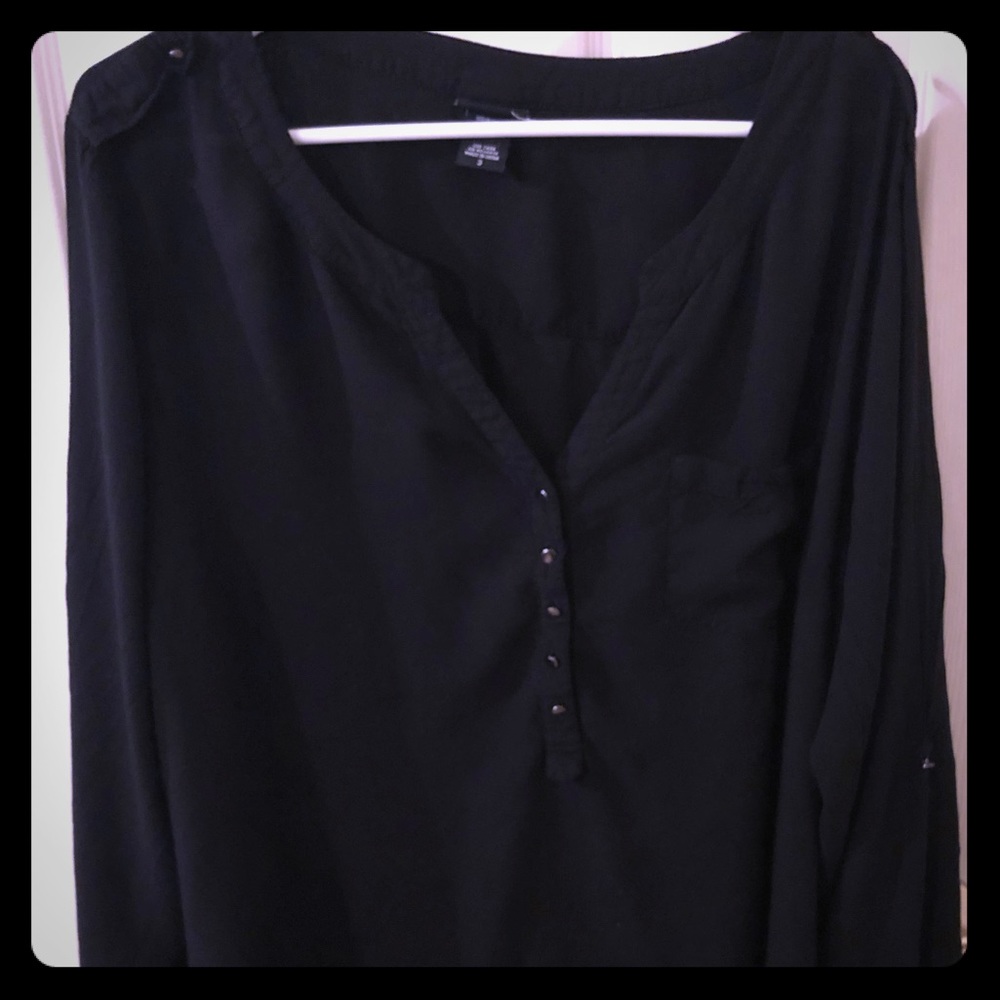 Sheer long adjustable sleeve button front top 3X